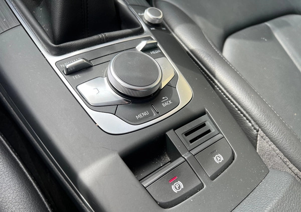 Audi A3 cena 49900 przebieg: 178000, rok produkcji 2018 z Choroszcz małe 596